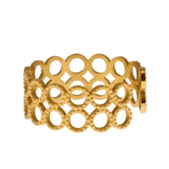 Bague doree, Beth